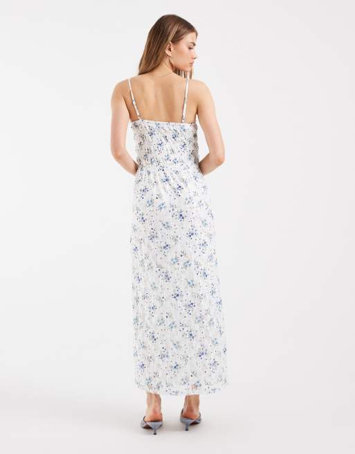 Pieces - Vestito lungo a punto smock in pizzo blu a fiorellini con spalline sottili, 4 di 4