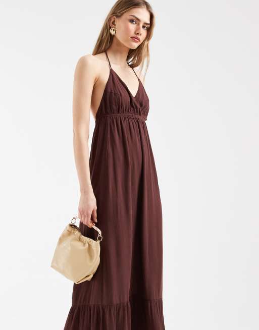 Pieces - Vestito lungo allacciato al collo in tessuto stropicciato marrone mogano intenso, 2 di 4