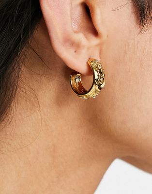 Pieces vintage style hoop earrings in gold