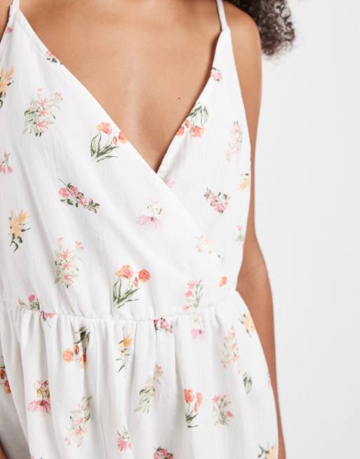 Pieces – Vit, trädgårdsblommig maxiklänning med smala axelband, 2 av 4