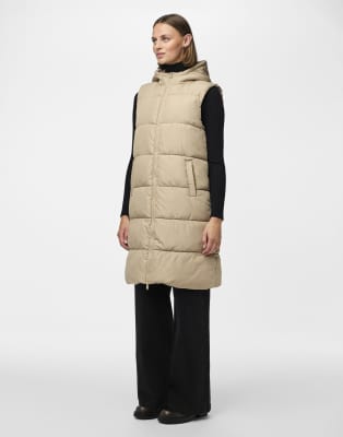 Pieces - Wattiertes Gilet in Creme-Weiß