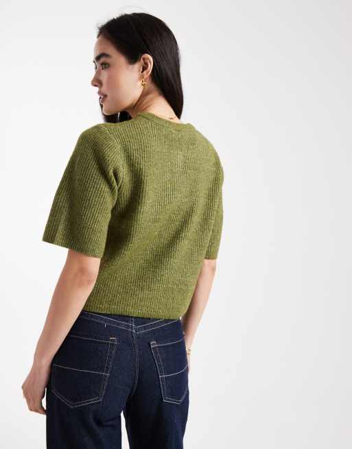 Pieces – Weiche, kurzärmlige Strickjacke in Dunkelgrün, 4 von 4