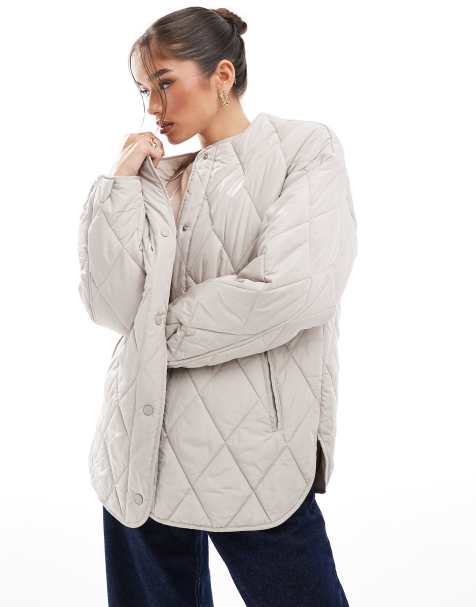 Pieces wendbare gesteppte leichte Jacke in Grau - view 1