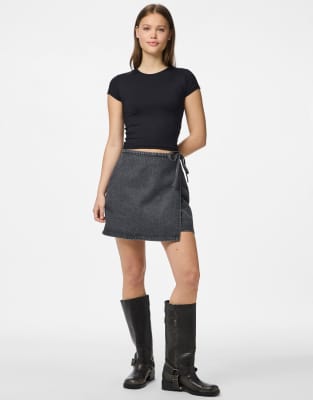 Pieces - Wickelrock aus Denim in Grau