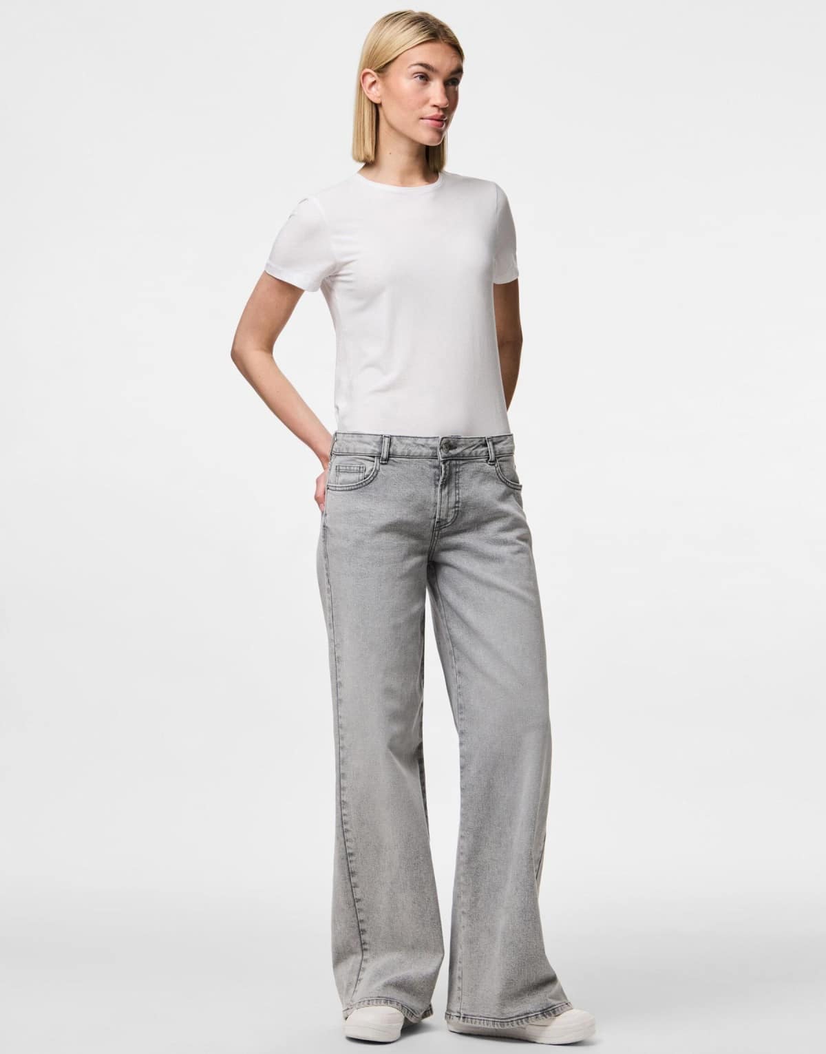 Pieces Wide fit jeans in light grey denim