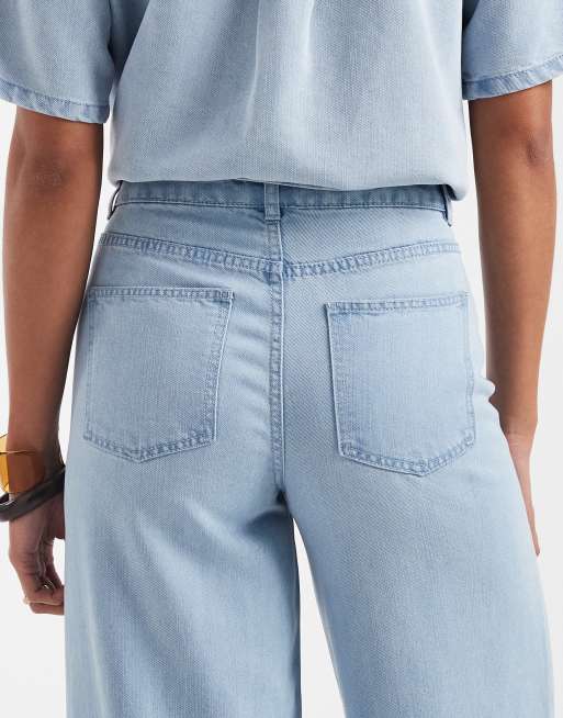 Pieces wide leg jeans co-ord in light blue wash, 5 of 5
