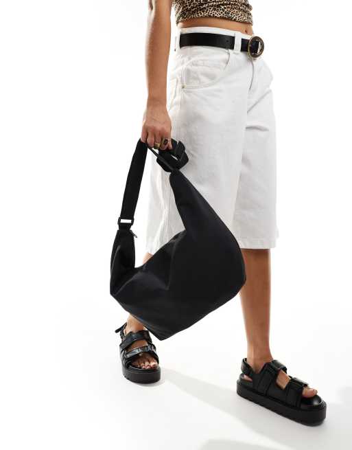 Pieces XL cross body bumbag in black, 2 of 4