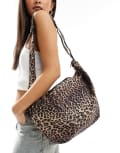[Pieces] Pieces XL cross body bumbag in leopard print-Multi One Size LEOPARD