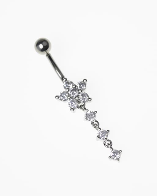 Piercing para el ombligo plateado de acero quirúrgico con diseño floral y charm triple de circonitas de Lovisa