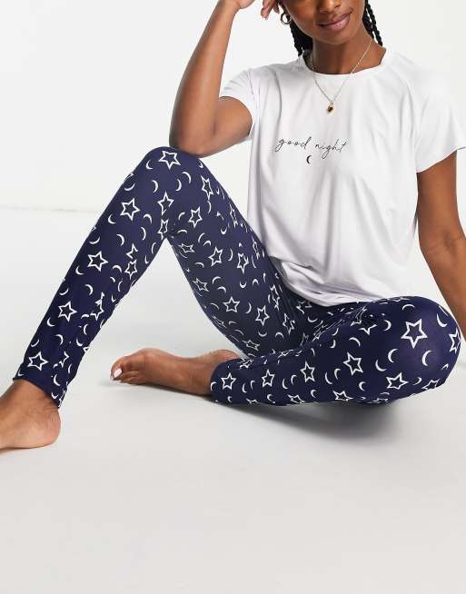 Pijama azul marino con leggings con texto 