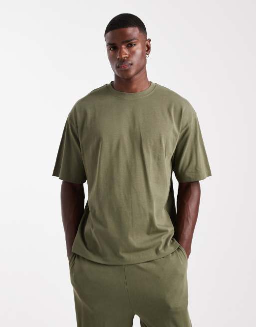 Pijama caqui de tejido grueso de ASOS DESIGN, 2 de 4