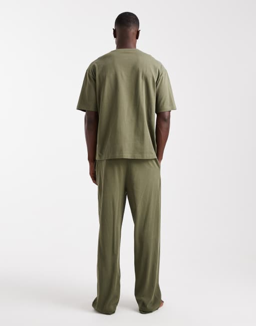 Pijama caqui de tejido grueso de ASOS DESIGN, 3 de 4