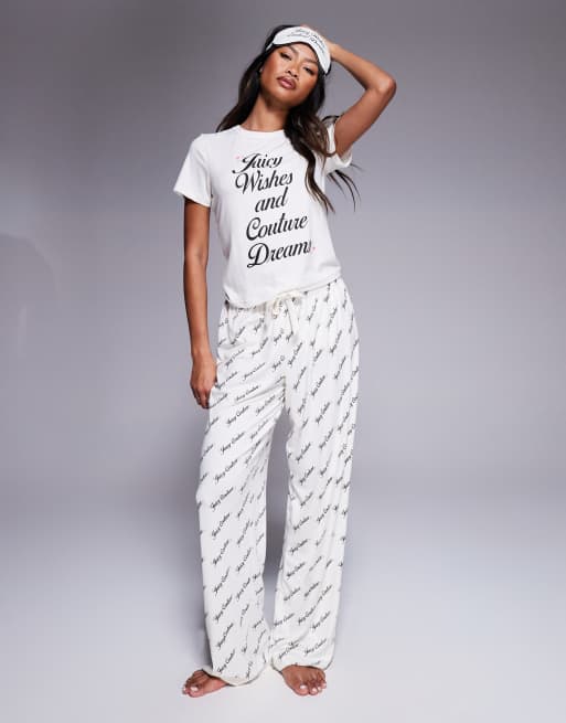 Pijama color crema con estampado 