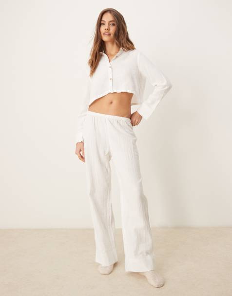 Pijama color crema de camisa corta abotonada de manga larga y pantalones estilo bóxer de punto gofrado de Urban Threads - view 1