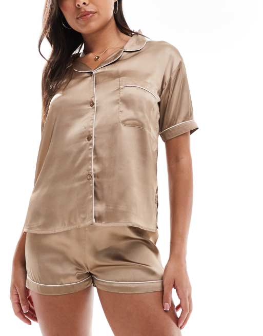 Pijama de dama de honor beis de manga corta con cuello de solapas y ribetes blancos de Luna, 4 de 4