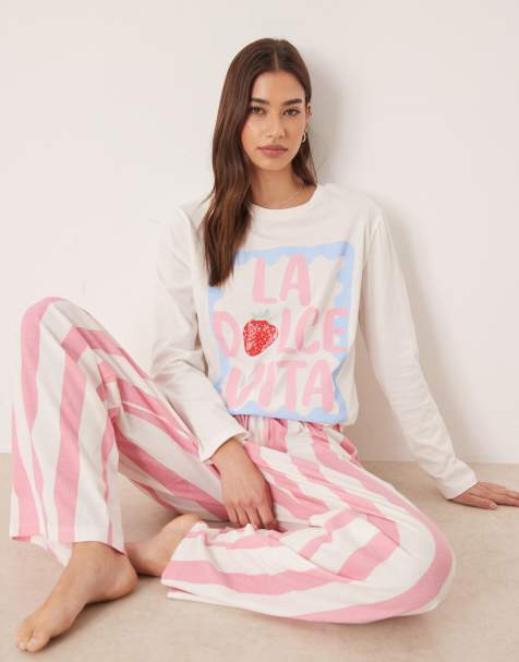Pijama de pantalones y camiseta extragrande de manga larga con estampado "Dolce Vita" de ASOS DESIGN - view 1