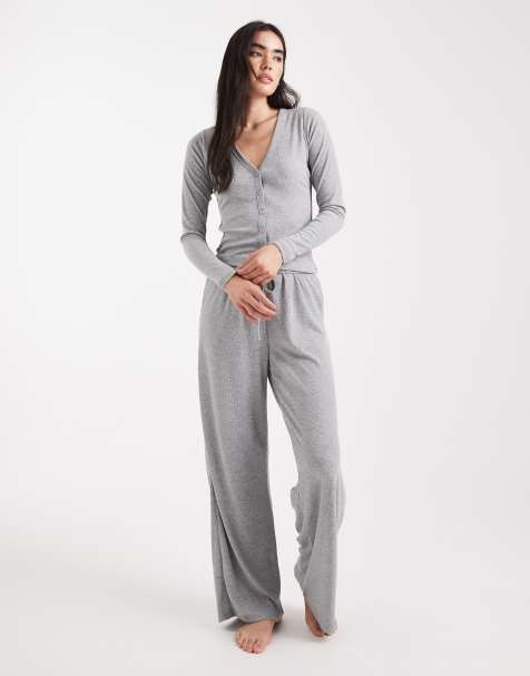 Pijama gris claro abotonado de tejido muy suave de Brave Soul - view 1