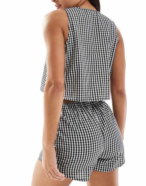 Pijama negro a cuadros vichy de top sin mangas y pantalones cortos