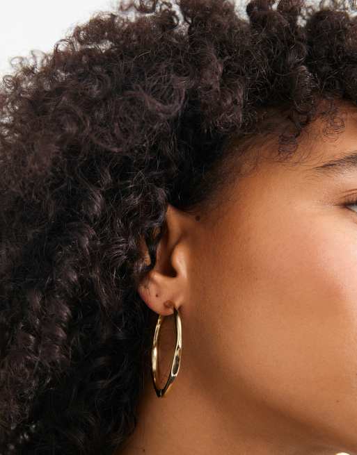 Pilgrim Presence hoop earrings in gold plated, 3 of 4