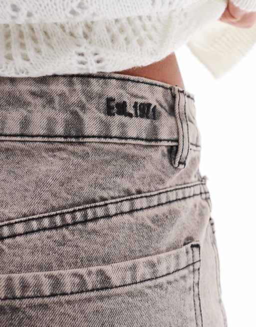 Pimkie acid wash wide leg jeans in grey wash, 3 of 5