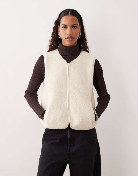 Pimkie borg sleeveless zip through vest in cream