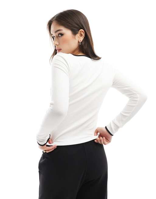 Pimkie contrast trim square neck top in white and black, 3 of 4