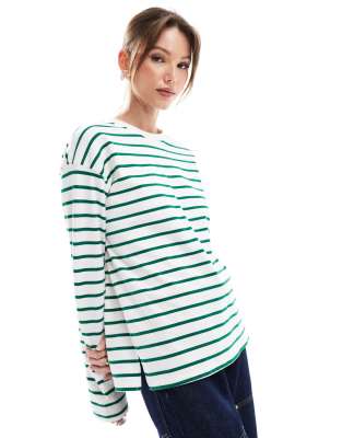 Pimkie crew neck long sleeve t-shirt in white and green stripe-Multi