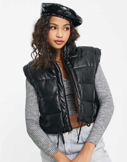 Pimkie - Cropped bodywarmer van imitatieleer in zwart