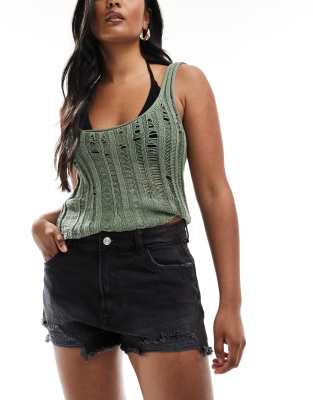 Pimkie Pimkie distressed high waisted denim shorts in black