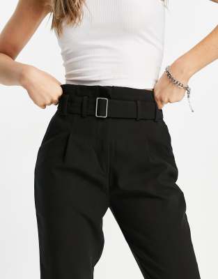 Pimkie - Elegante broek met ceintuur in zwart | ASOS