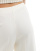 Thumbnail 4 van 5