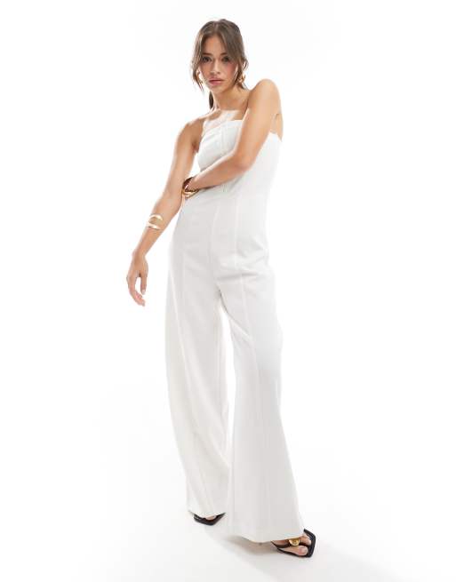 Pimkie – Eleganter, trägerloser Jumpsuit in Weiß mit weitem Bein und Ösendetail