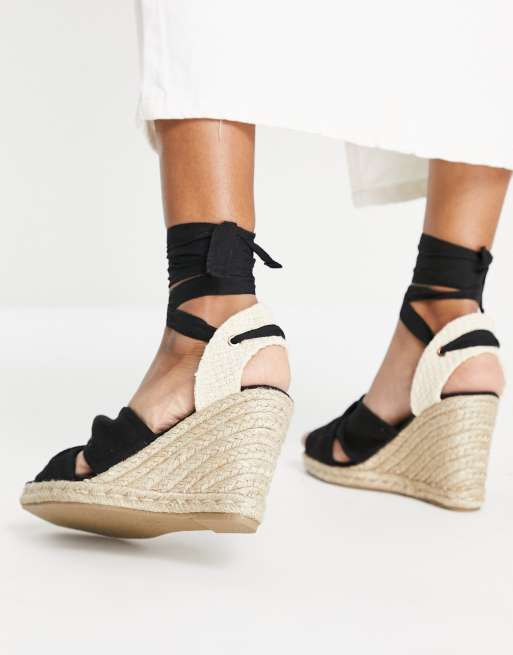 Pimkie Espadrilles compens es brides crois es Noir ASOS