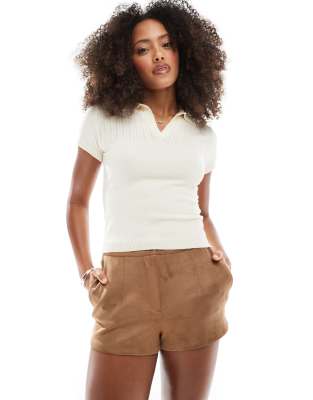 [Pimkie] Pimkie faux suede micro shorts in tan-Brown M TAN