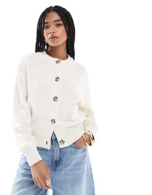 Pimkie fine knit button through cardigan in ecru-White