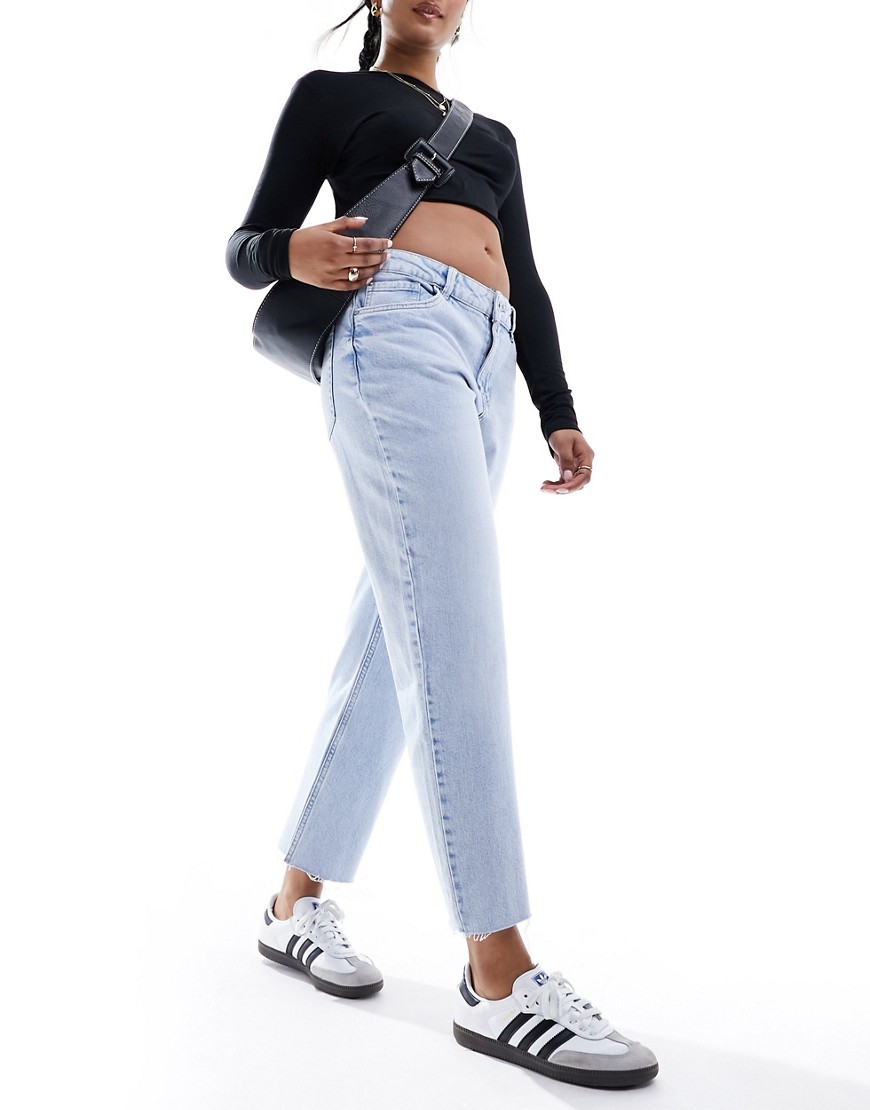 Pimkie high waisted straight leg jeans in light blue wash-Black