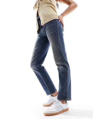 Pimkie - Jeans mit geradem Bein in mittelblauer Waschung