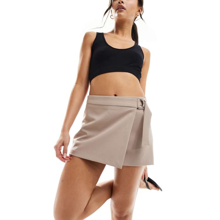 Pimkie Jupe short portefeuille avec boucle Beige ASOS