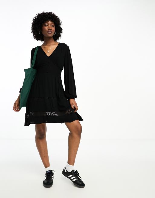 Long sleeve v 2024 neck skater dress