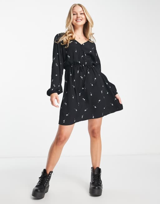 Pimkie long sleeve floral print mini dress in black, 4 of 4