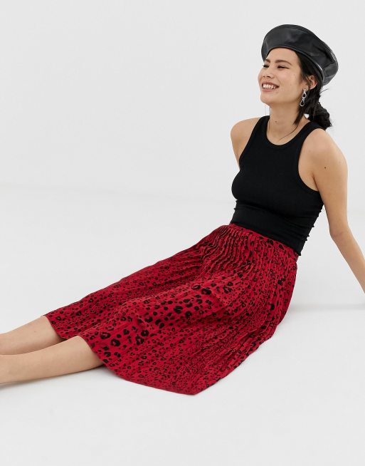 Red animal print midi 2024 skirt