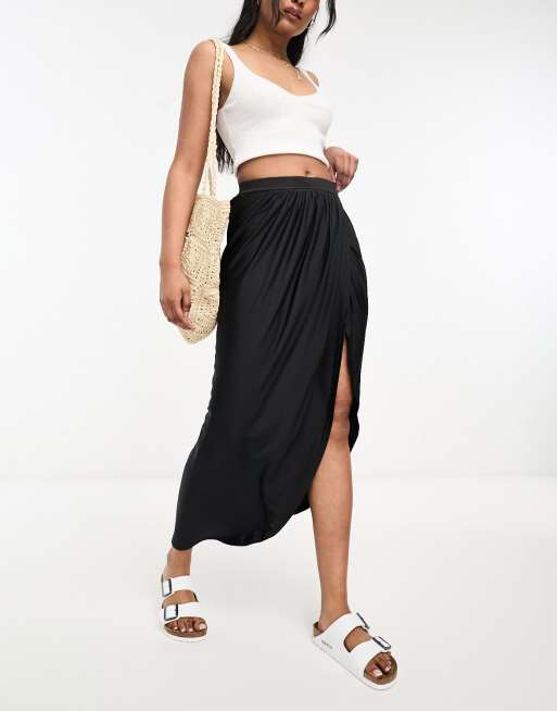 Pimkie – Midirock in Schwarz mit Wickeldetail vorne