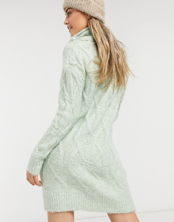  Gorąca Wyprzedaż Pimkie – Pastelowozielona sukienka z dzianiny o warkoczowym splocie Zielony