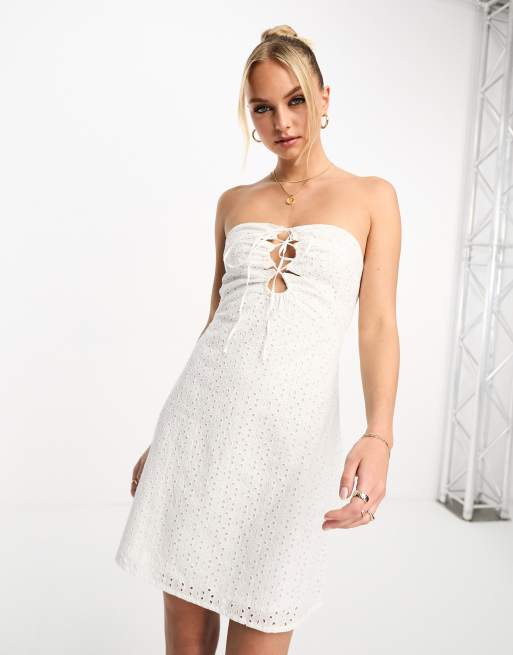 Pimkie - Robe bustier courte en broderie anglaise à lacets - Blanc