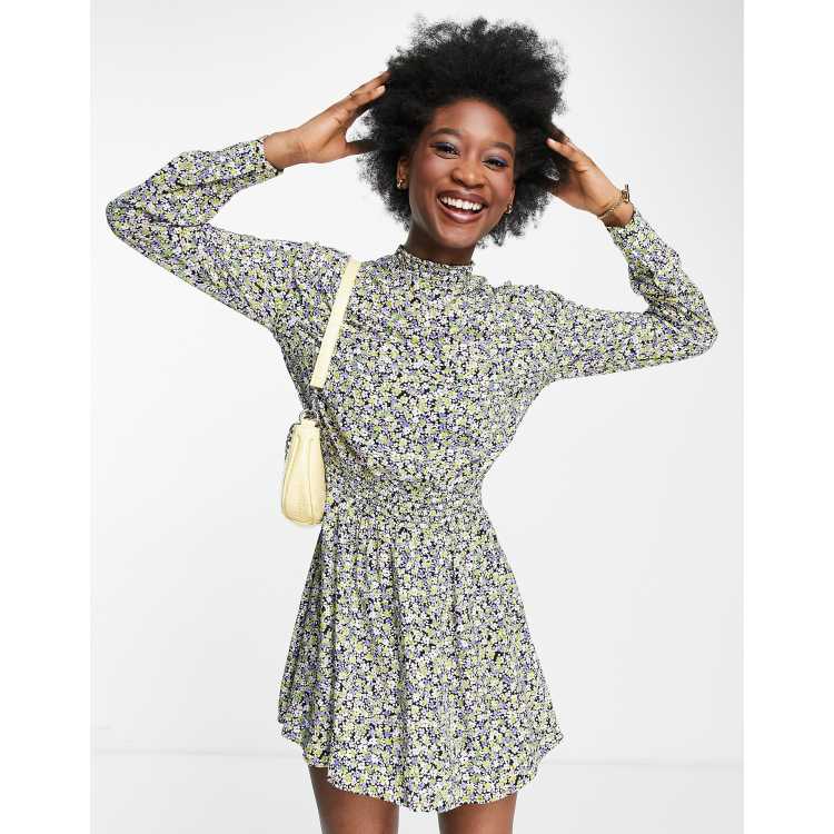 Pimkie Robe courte à col montant et taille plissée avec imprimé fleuri