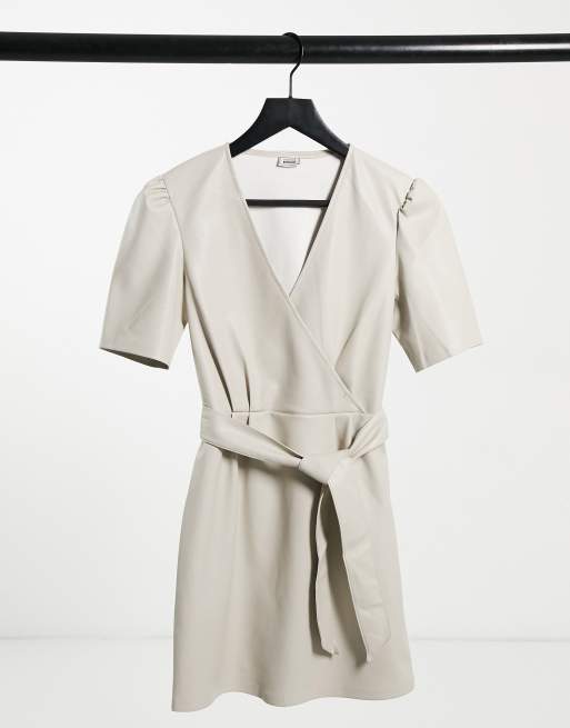 Pimkie - Robe portefeuille imitation cuir - Écru