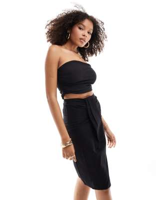 Pimkie Pimkie ruched bandeau top in black