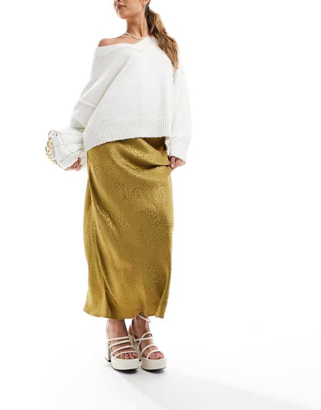 Pimkie - satin maxi skirt in gold jacquard