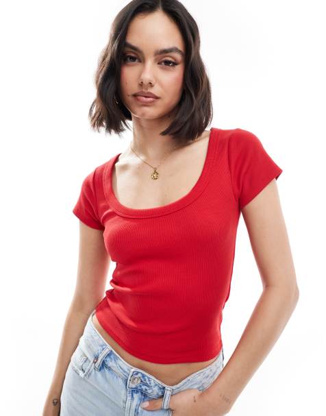 Pimkie scoop neck ribbed t-shirt in red - view 1