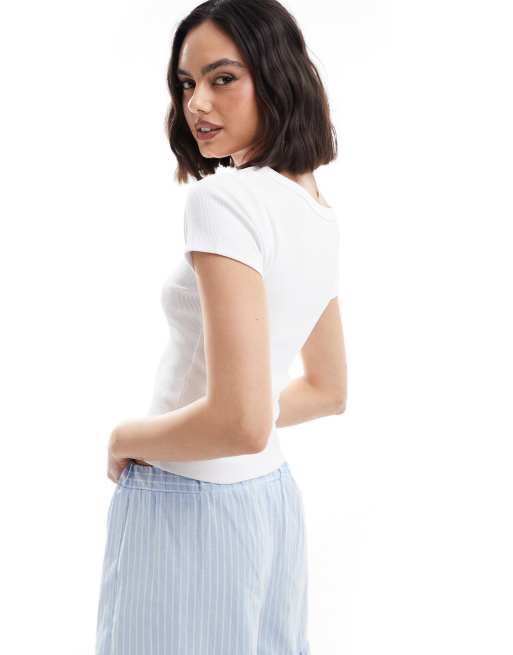 Pimkie scoop neck ribbed t-shirt in white, 2 of 4